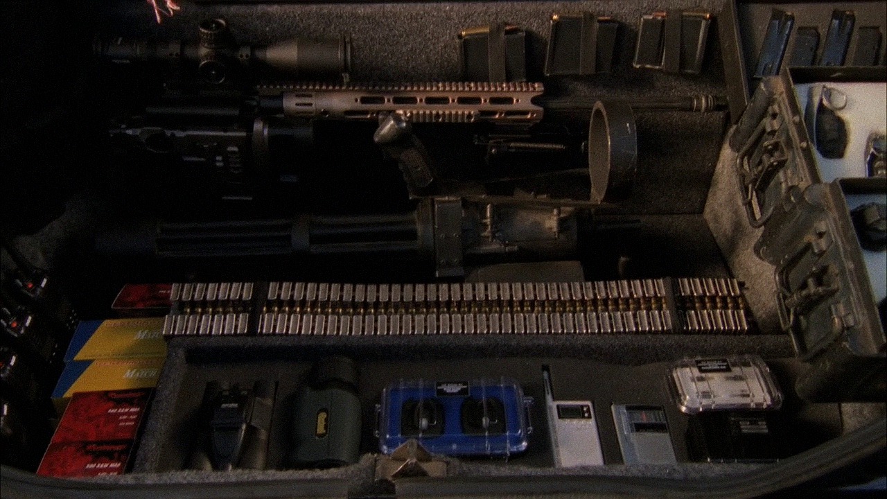 File:Casey trunk 1 bullet train.jpg - Internet Movie ...