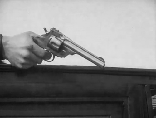 Bolshevik revolver 1 4.jpg