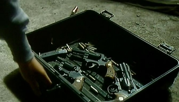 Violent Cop revolver 4.jpg