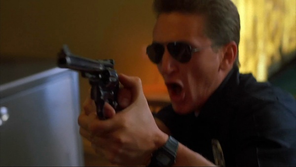 McGavin confronts High Top (Glenn Plummer) with his S&W Model 14, yelling at him to release a hostage.