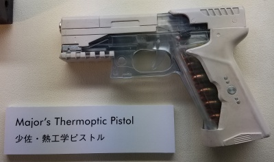 Ghost-in-the-shell-thermoptic-pistol-the-major-scarlett-johansoon.jpg