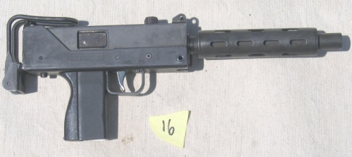 US Ingram M10 9x19mm submachine gun by Military Armament Corp with barrel extension.jpg