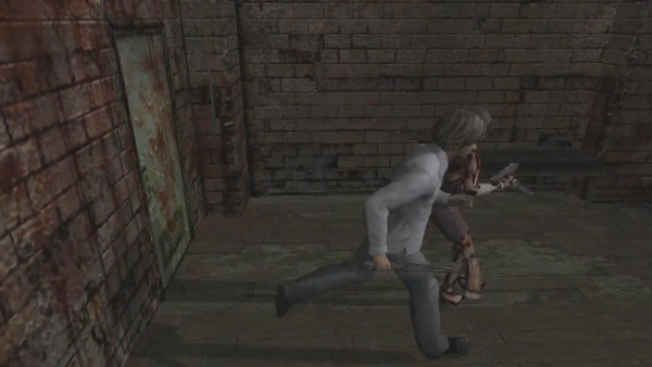 Silent Hill4 MAC-10 2.jpg