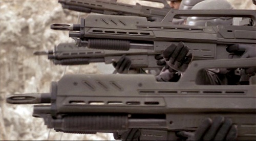 O que é o rifle Morita de Starship Troopers? Em que arma da vida real é  baseado? - Quora