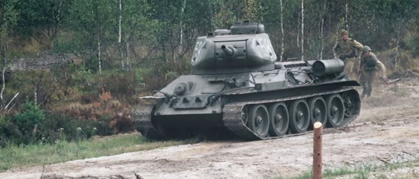 1944 t34.jpg